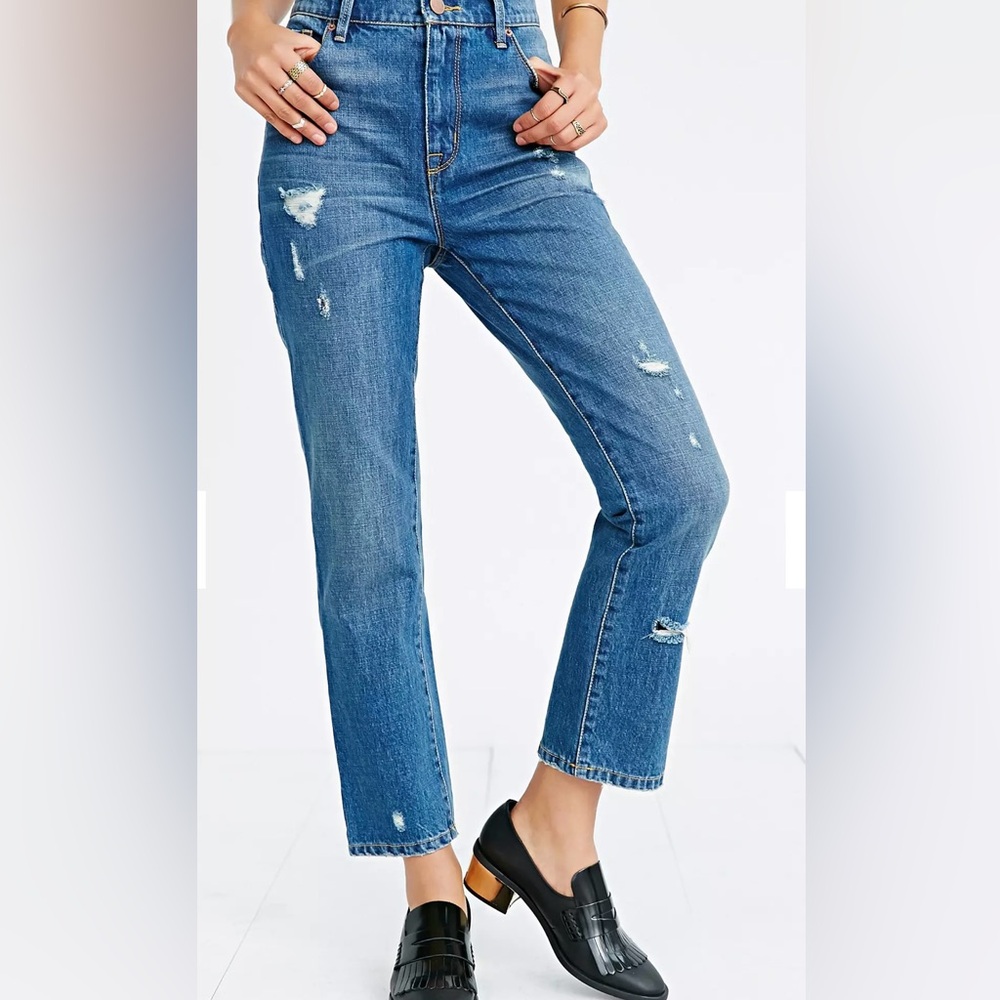 BDG Urban Outfitters High Rise Ankle Kicker Distressed Blue Jeans Size 24 - Picture 2 of 16